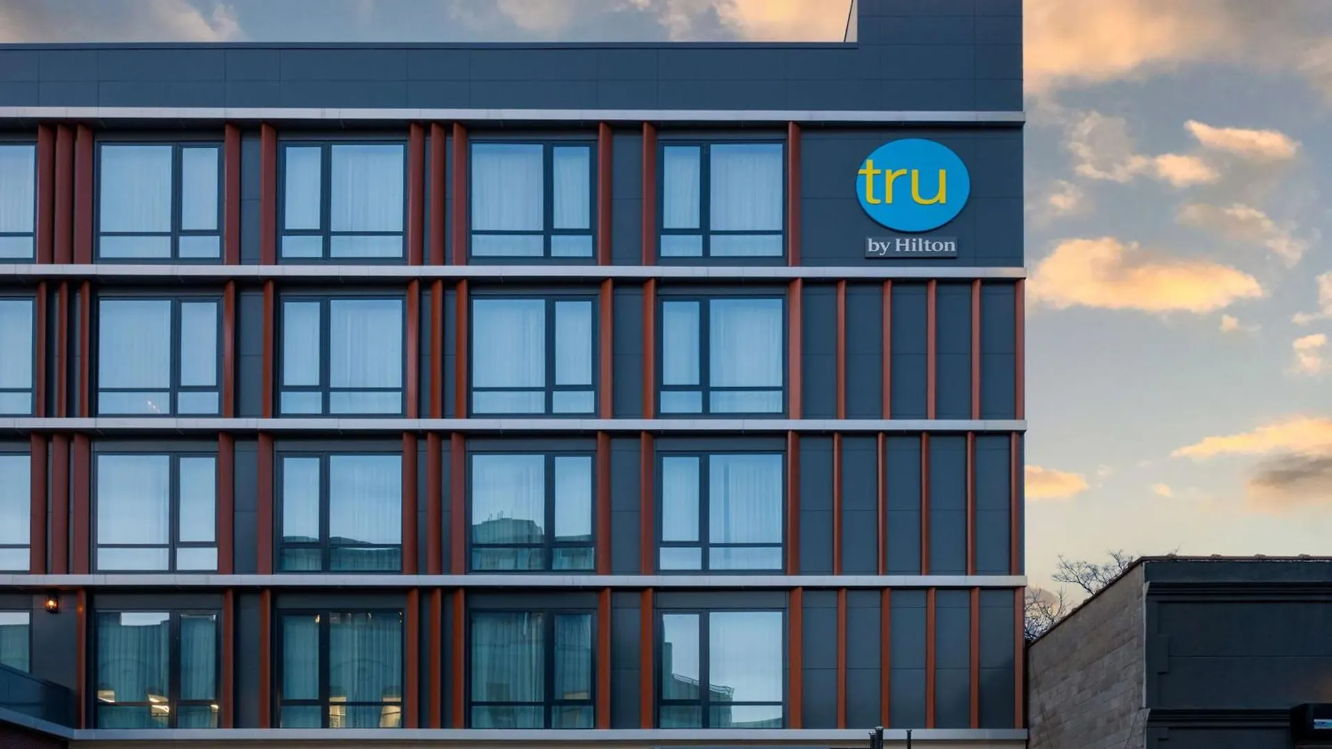 Tru By Hilton Brooklyn Hotel New York