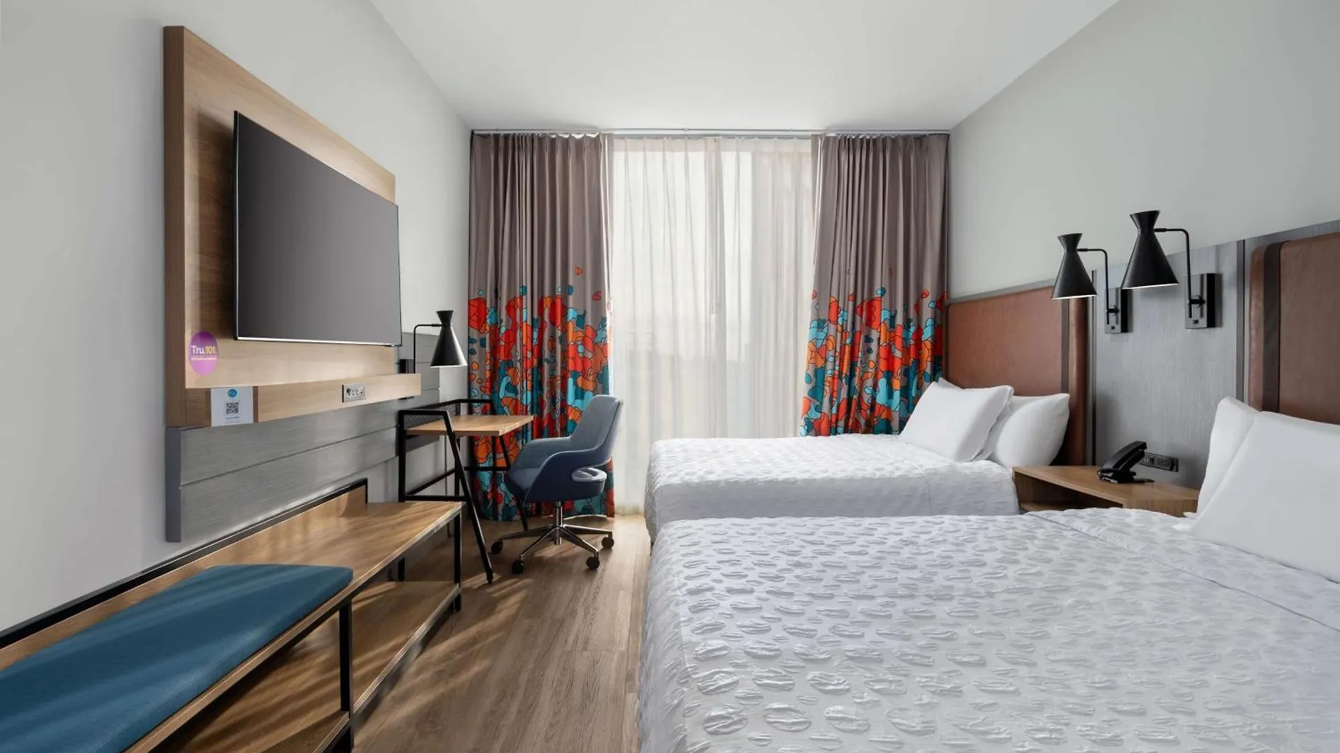 Tru By Hilton Brooklyn Hotel New York